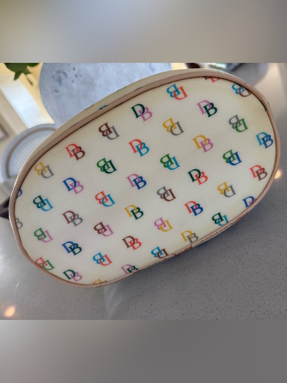 Dooney & Bourke vintage color monogram shoulder bag - Picture 10 of 15